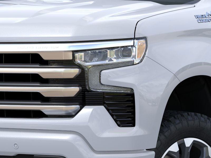 Chevrolet Silverado 1500 Vehicle Full-screen Gallery Image 10