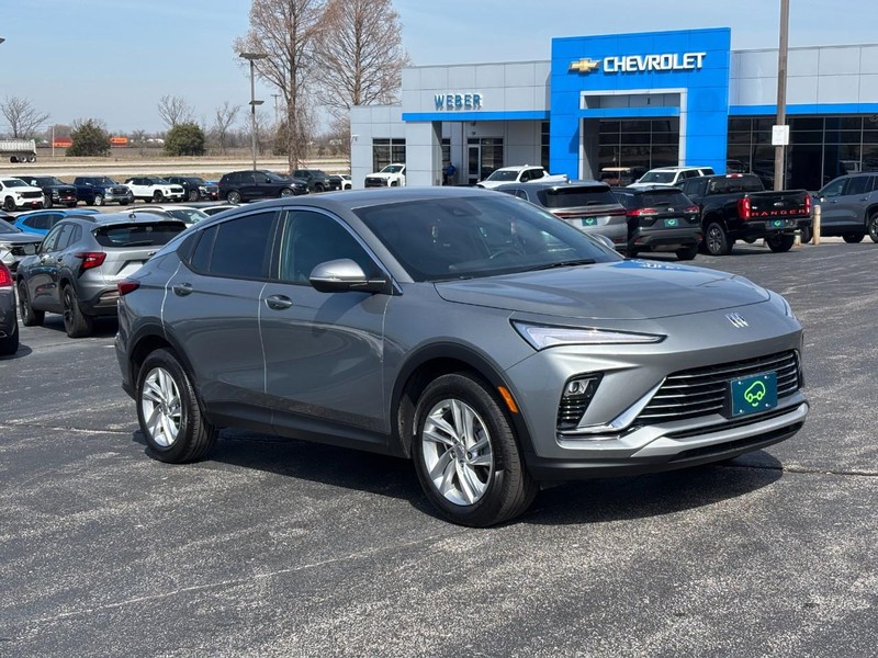 Buick Envista Vehicle Full-screen Gallery Image 07