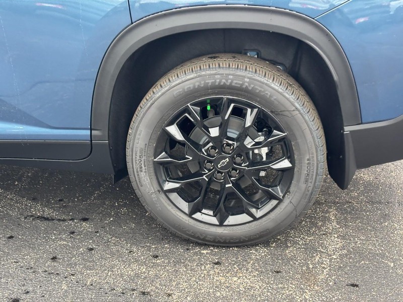 Chevrolet Traverse Vehicle Full-screen Gallery Image 4