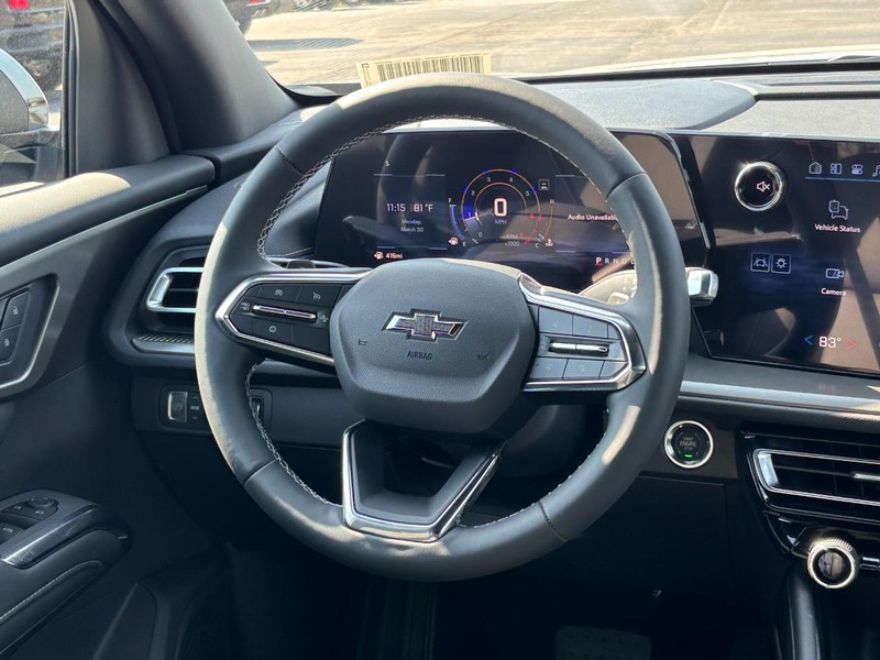 Chevrolet Traverse Vehicle Full-screen Gallery Image 8