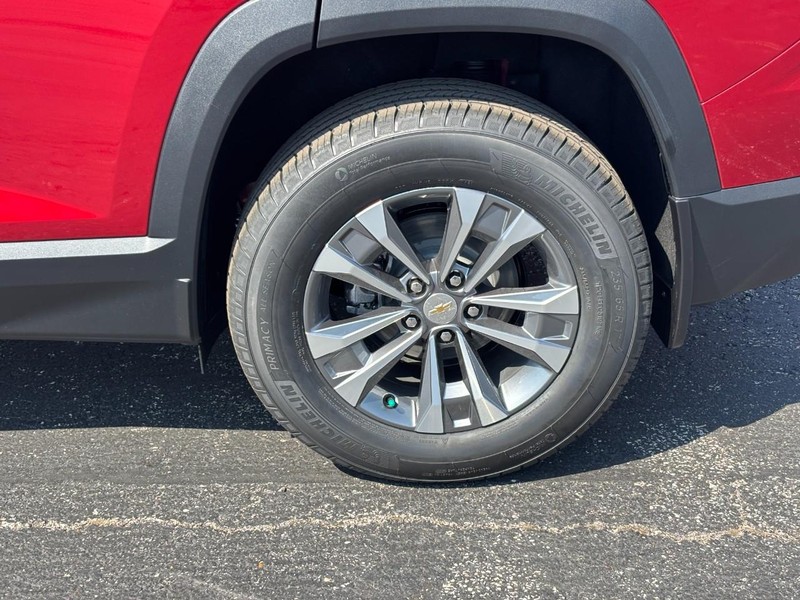 Chevrolet Equinox Vehicle Full-screen Gallery Image 4