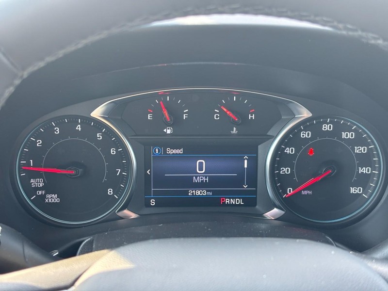 Chevrolet Equinox Vehicle Full-screen Gallery Image 19