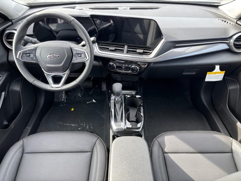 Chevrolet Trax Vehicle Full-screen Gallery Image 6
