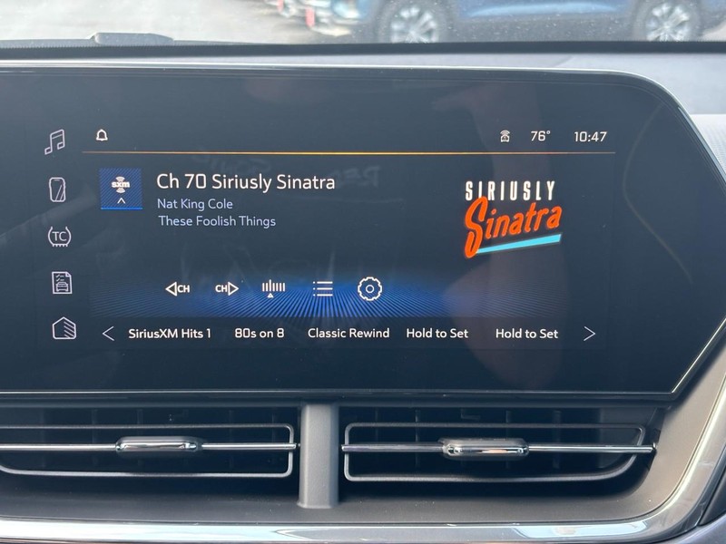 Chevrolet Trax Vehicle Full-screen Gallery Image 15