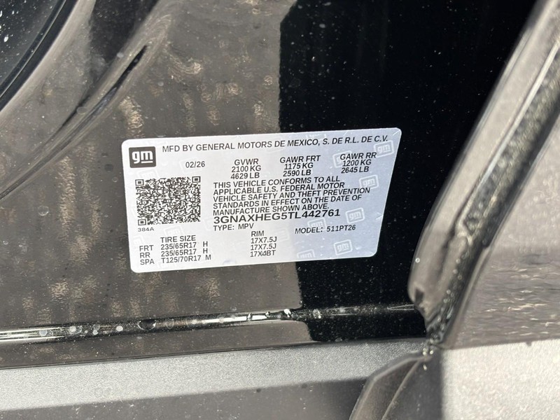 Chevrolet Equinox Vehicle Full-screen Gallery Image 18