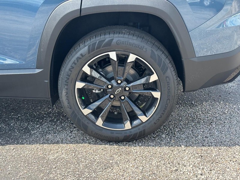 Chevrolet Equinox Vehicle Full-screen Gallery Image 4