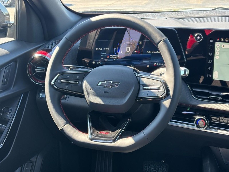 Chevrolet Equinox Vehicle Full-screen Gallery Image 7