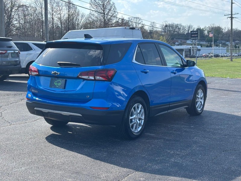 Chevrolet Equinox Vehicle Full-screen Gallery Image 5