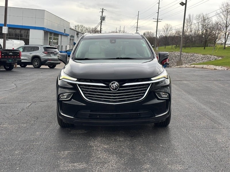 Buick Enclave Vehicle Full-screen Gallery Image 08