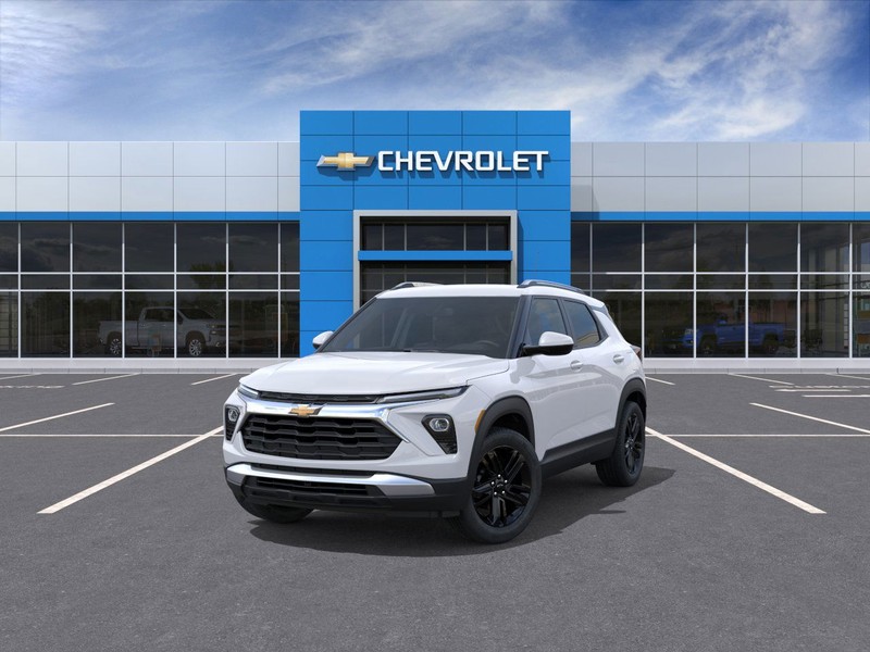 Chevrolet Trailblazer Vehicle Full-screen Gallery Image 8
