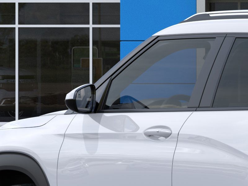 Chevrolet Trailblazer Vehicle Full-screen Gallery Image 12