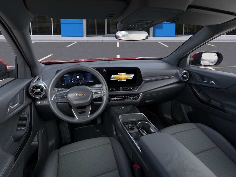 Chevrolet Equinox Vehicle Full-screen Gallery Image 15