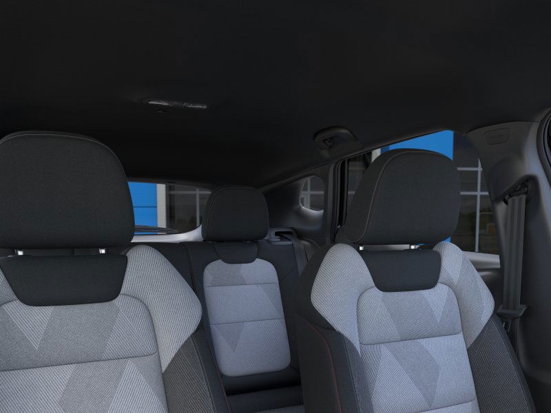 Chevrolet Trax Vehicle Full-screen Gallery Image 24