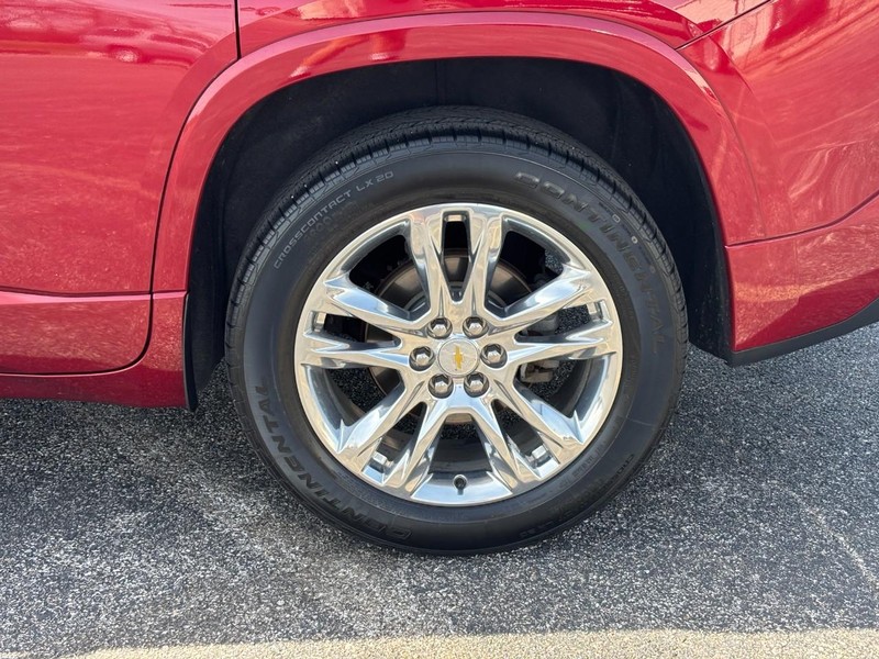 Chevrolet Traverse Vehicle Full-screen Gallery Image 9