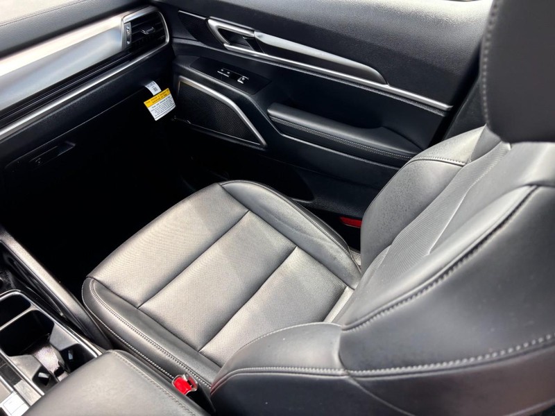 Kia Telluride Vehicle Full-screen Gallery Image 15