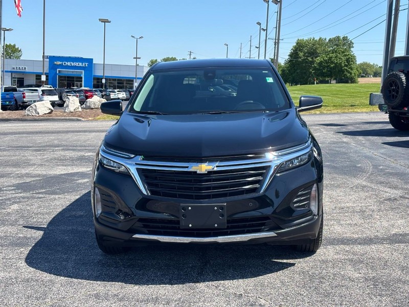 Chevrolet Equinox Vehicle Full-screen Gallery Image 8