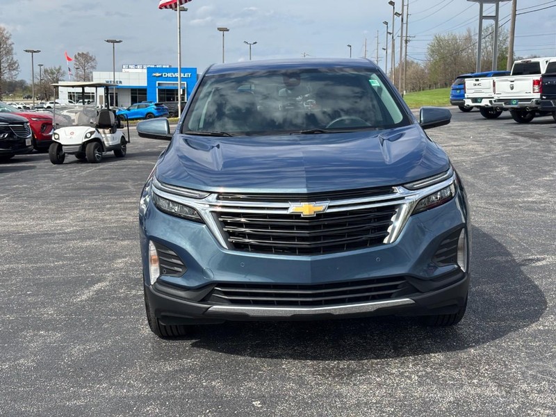 Chevrolet Equinox Vehicle Full-screen Gallery Image 8