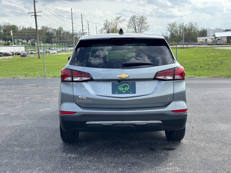 Chevrolet Equinox Vehicle Full-screen Gallery Image 4