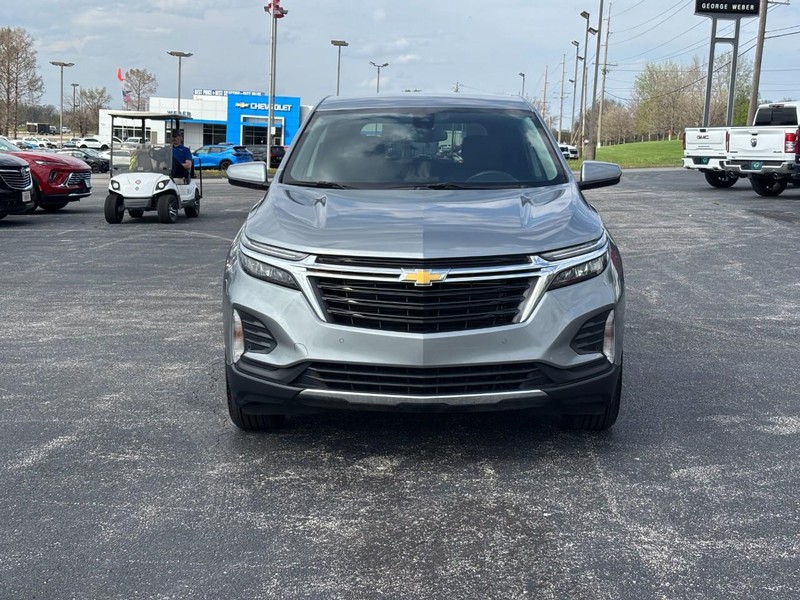 Chevrolet Equinox Vehicle Full-screen Gallery Image 8