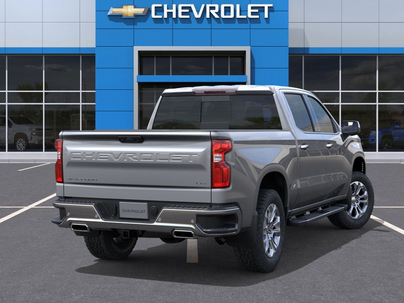 Chevrolet Silverado 1500 Vehicle Full-screen Gallery Image 4