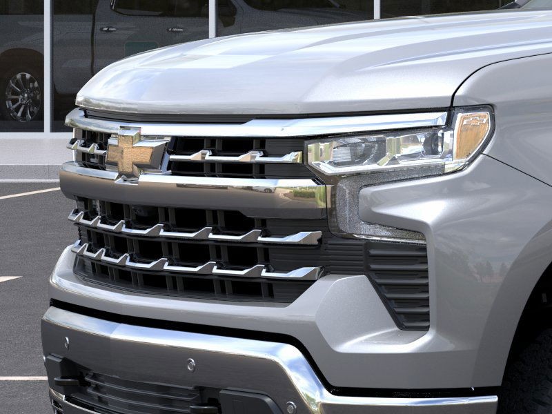 Chevrolet Silverado 1500 Vehicle Full-screen Gallery Image 13