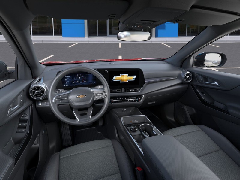 Chevrolet Equinox Vehicle Full-screen Gallery Image 15