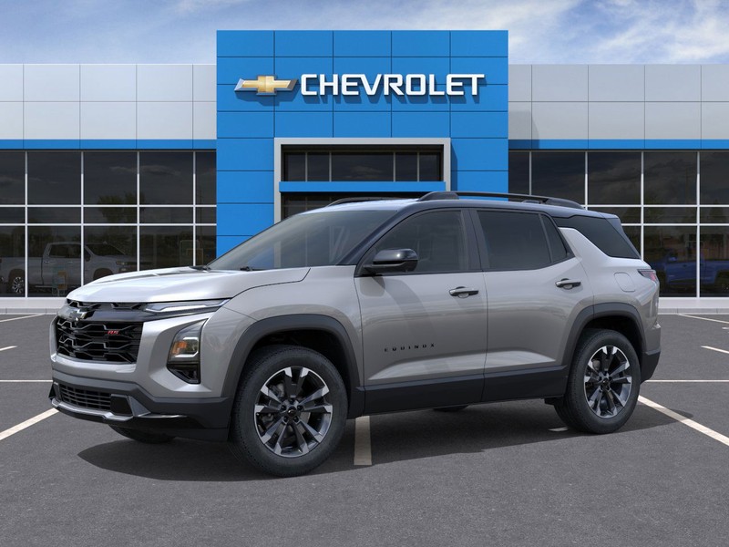 Chevrolet Equinox Vehicle Full-screen Gallery Image 2