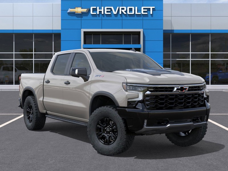 Chevrolet Silverado 1500 Vehicle Full-screen Gallery Image 7
