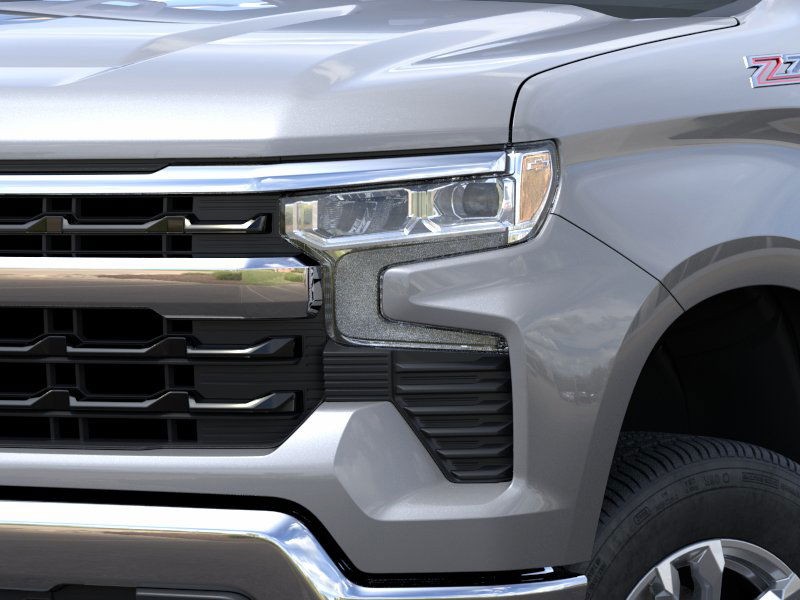 Chevrolet Silverado 1500 Vehicle Full-screen Gallery Image 10