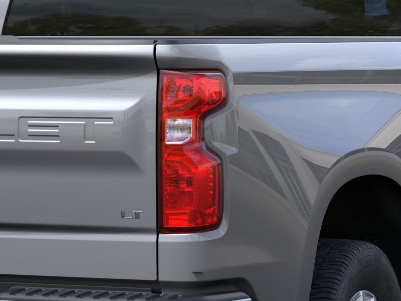 Chevrolet Silverado 1500 Vehicle Full-screen Gallery Image 11
