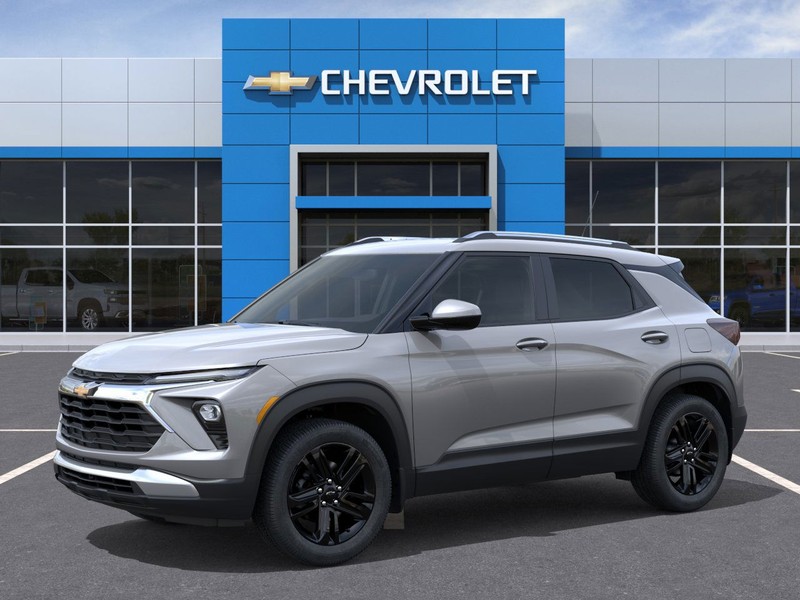 Chevrolet Trailblazer Vehicle Full-screen Gallery Image 2