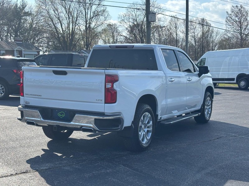 Chevrolet Silverado 1500 Vehicle Full-screen Gallery Image 5
