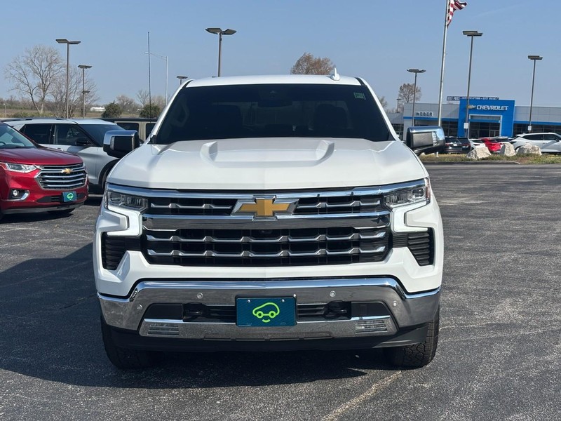 Chevrolet Silverado 1500 Vehicle Full-screen Gallery Image 8