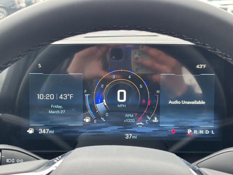 Chevrolet Equinox Vehicle Full-screen Gallery Image 14