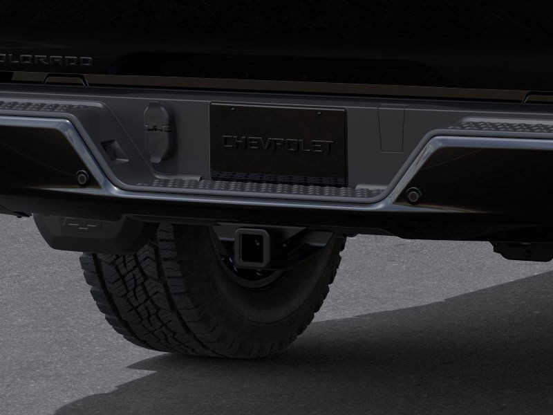 Chevrolet Colorado Vehicle Full-screen Gallery Image 14
