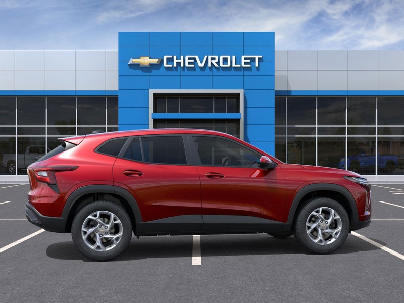 Chevrolet Trax Vehicle Full-screen Gallery Image 5