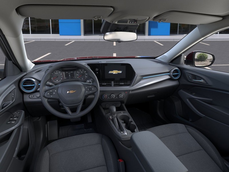 Chevrolet Trax Vehicle Full-screen Gallery Image 15