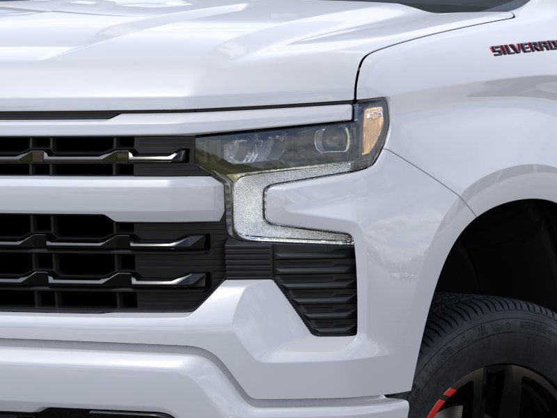 Chevrolet Silverado 1500 Vehicle Full-screen Gallery Image 10