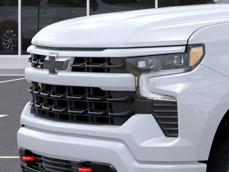 Chevrolet Silverado 1500 Vehicle Full-screen Gallery Image 13