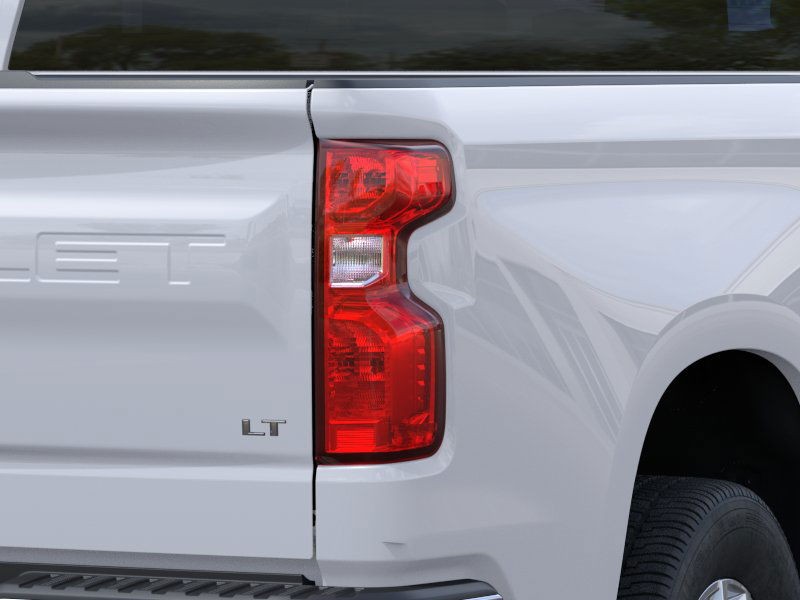 Chevrolet Silverado 1500 Vehicle Full-screen Gallery Image 11