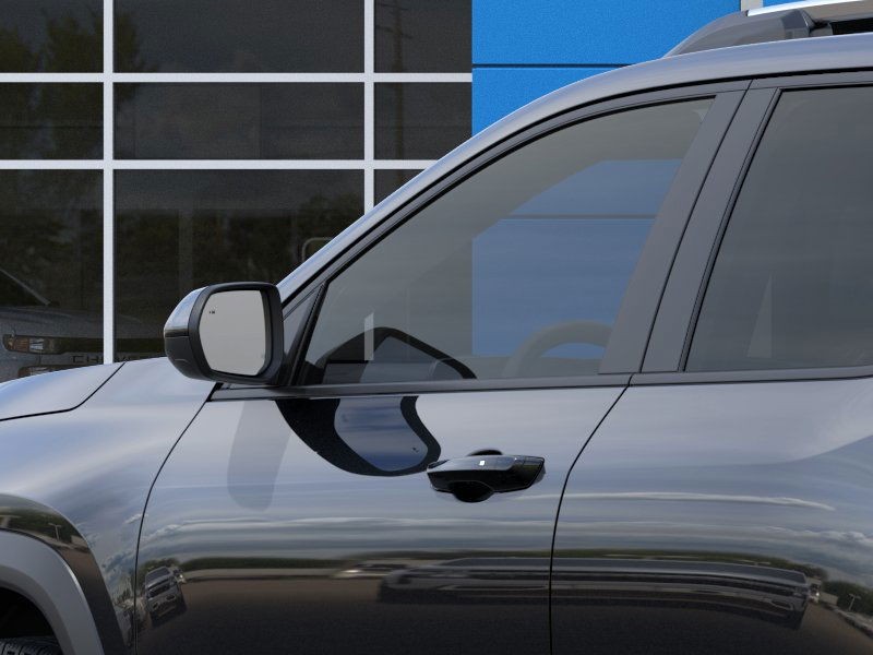 Chevrolet Equinox Vehicle Full-screen Gallery Image 12