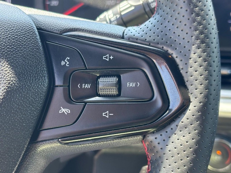 Chevrolet Trax Vehicle Full-screen Gallery Image 18