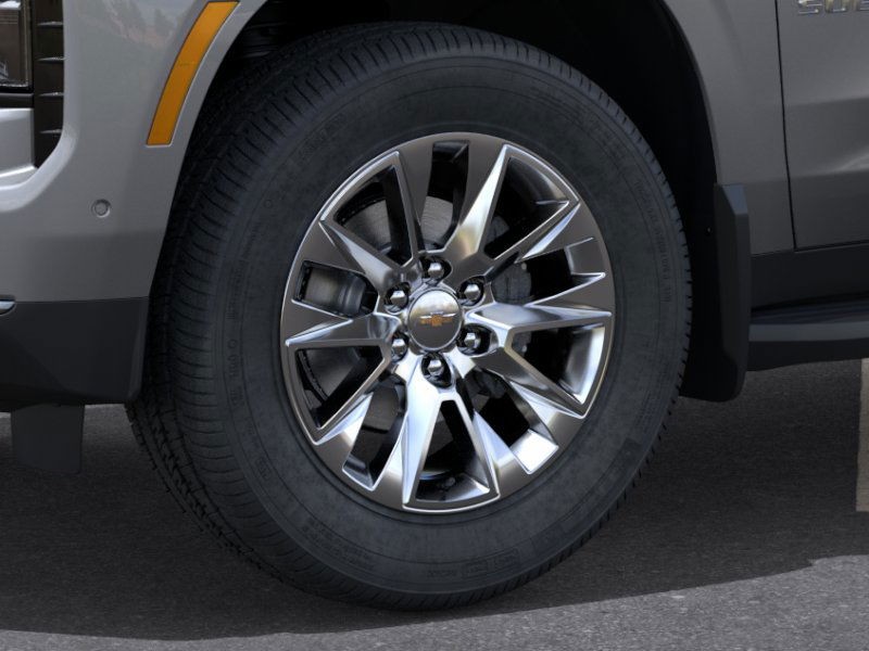 Chevrolet Suburban Vehicle Full-screen Gallery Image 9