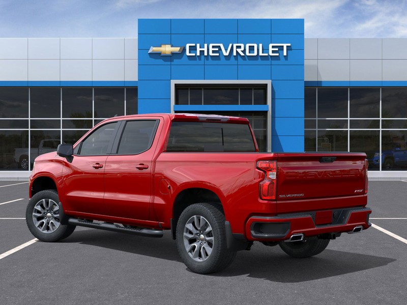 Chevrolet Silverado 1500 Vehicle Full-screen Gallery Image 3