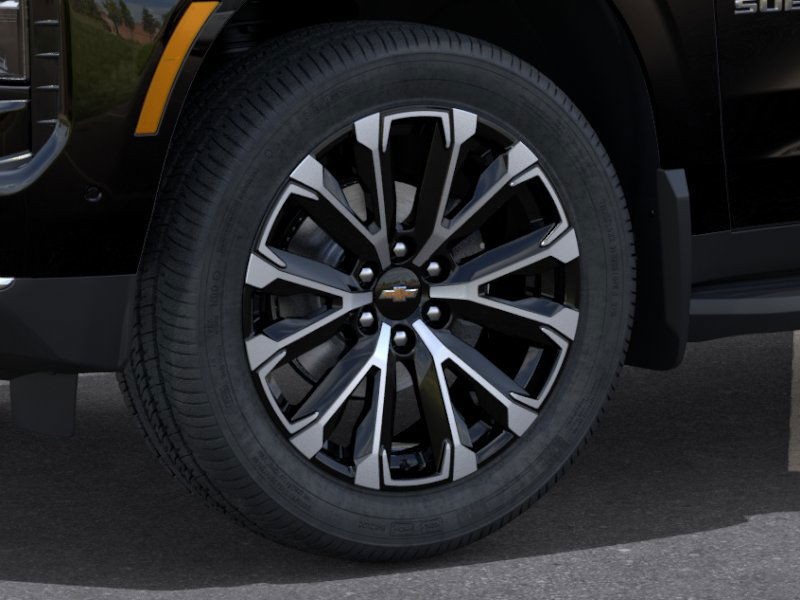 Chevrolet Suburban Vehicle Full-screen Gallery Image 9