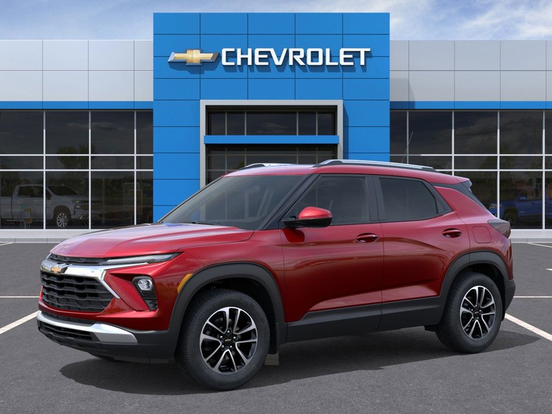 Chevrolet Trailblazer Vehicle Full-screen Gallery Image 2