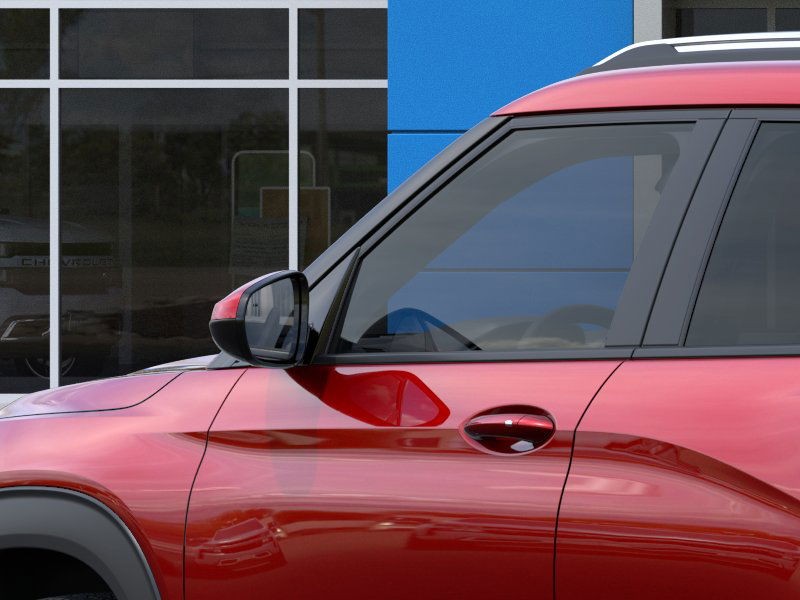 Chevrolet Trailblazer Vehicle Full-screen Gallery Image 12