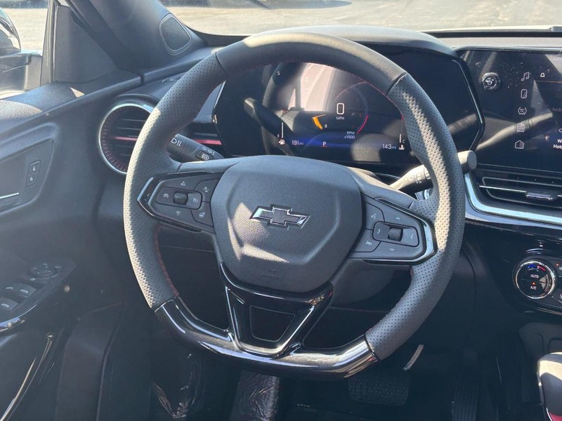 Chevrolet Trax Vehicle Full-screen Gallery Image 7