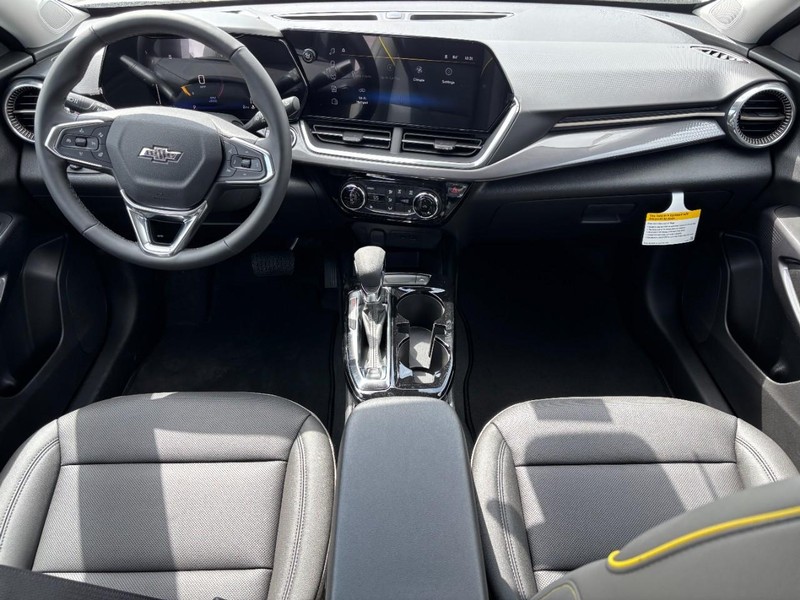 Chevrolet Trax Vehicle Full-screen Gallery Image 6