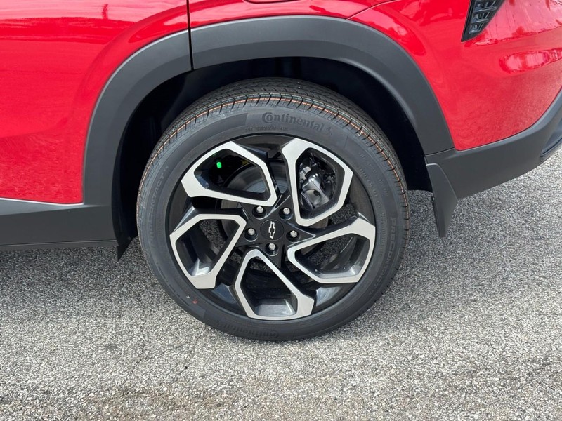 Chevrolet Trax Vehicle Full-screen Gallery Image 4